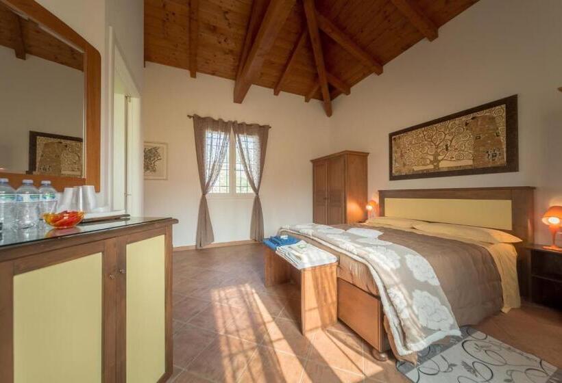 فندق Agriturismo Primaluna