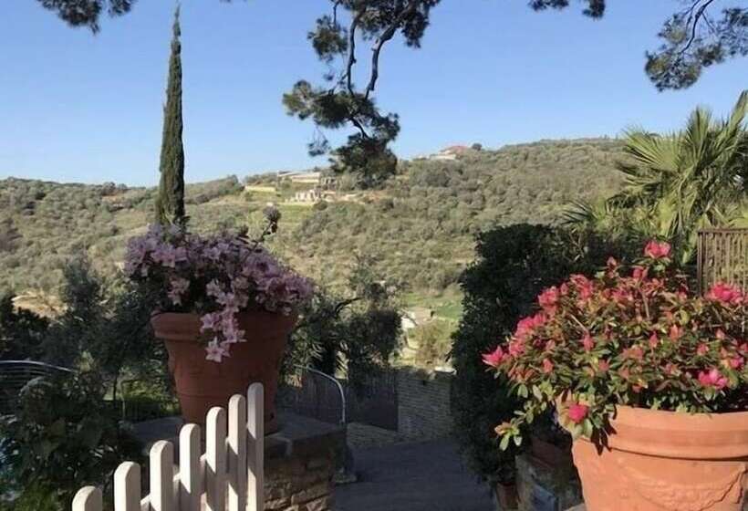 בית מלון כפרי Agriturismo Uliveto Saglietto