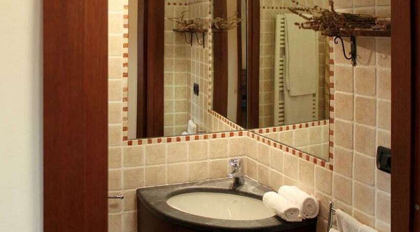 בית מלון כפרי Agriturismo Uliveto Saglietto