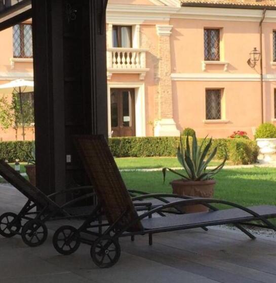 ホテル Agriturismo Villa Anconetta