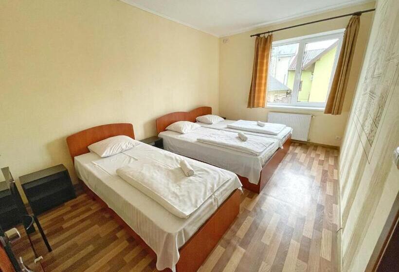 پانسیون Guest House Lviv