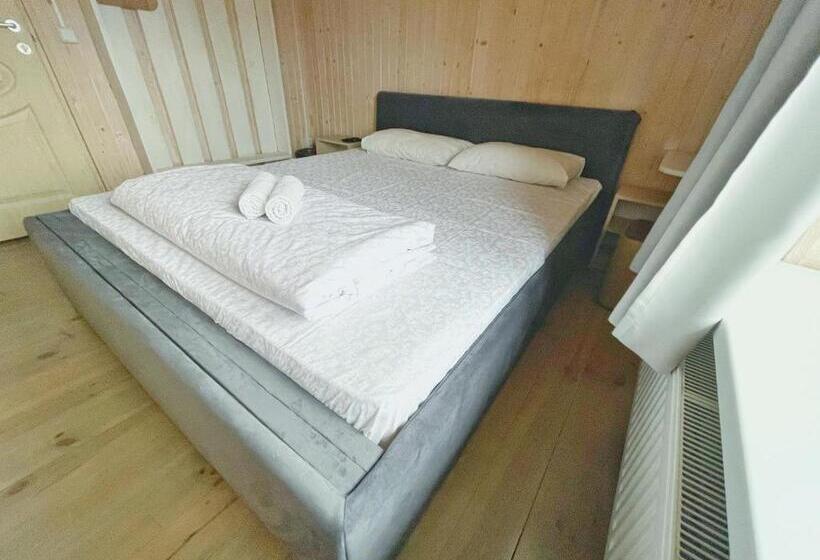 پانسیون Guest House Lviv