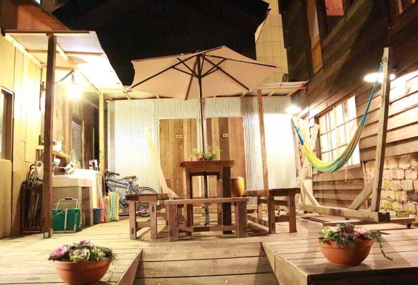 Пансион Guesthouse Yadocurly