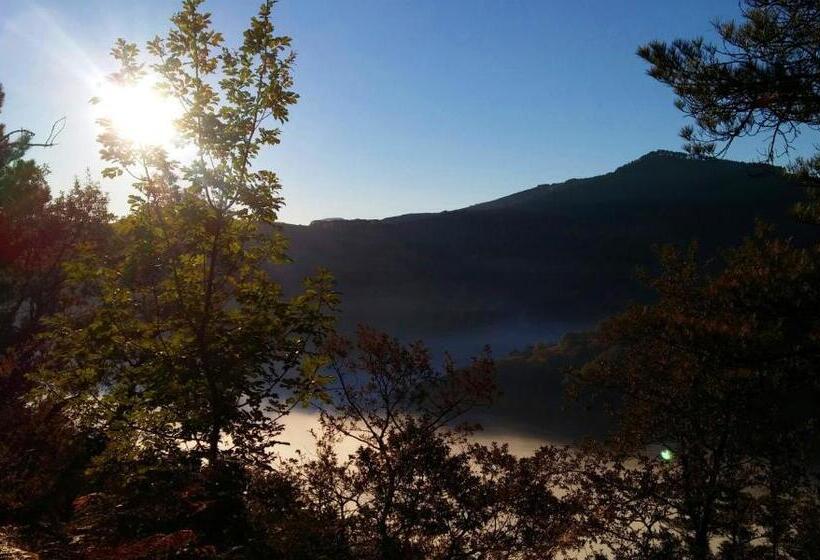 펜션 Hostal Ekaitza