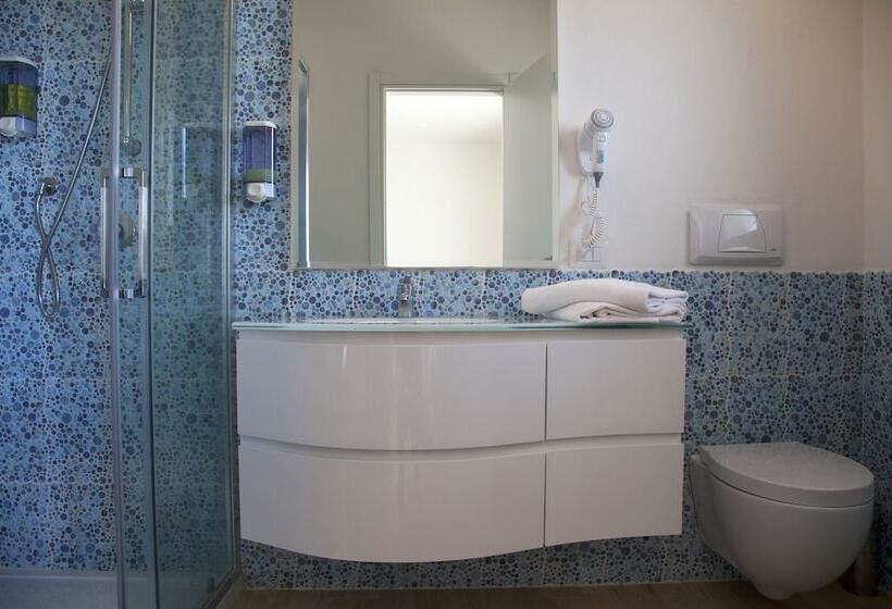 پانسیون La Contessa