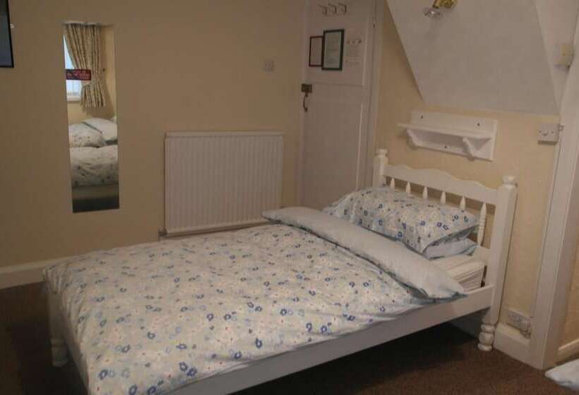 פנסיון Monravon Guest House