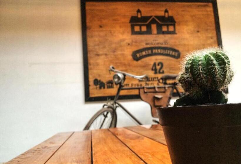 פנסיון Rumah Panjaitan