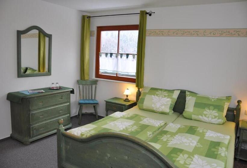 Steakhouse & Pension Crazy Horse