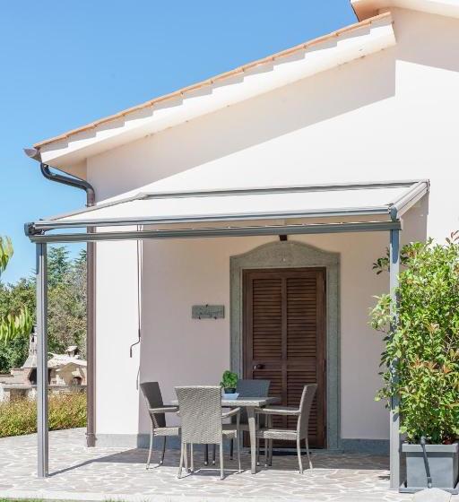 בית מלון כפרי Agriturismo Ferrari