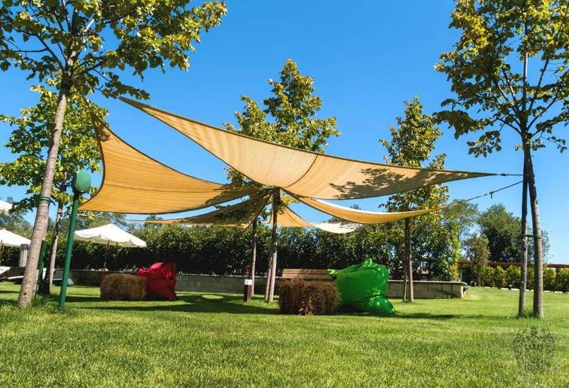 בית מלון כפרי Agriturismo Ferrari