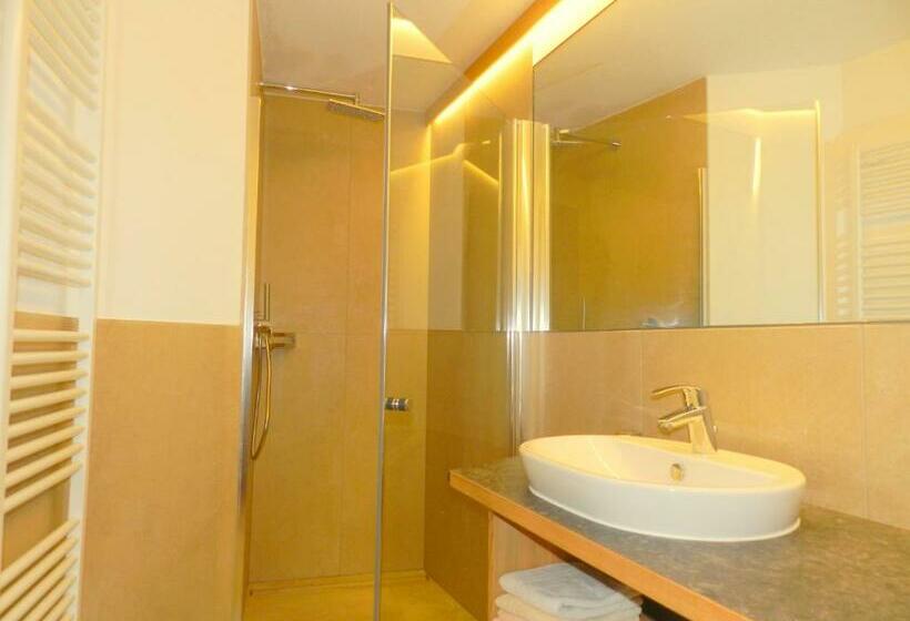 בית מלון כפרי Laerchhof