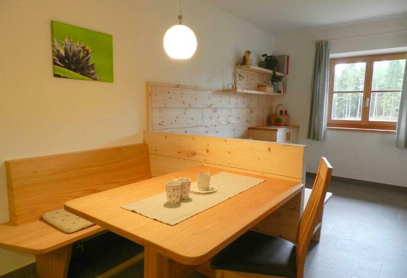 בית מלון כפרי Laerchhof