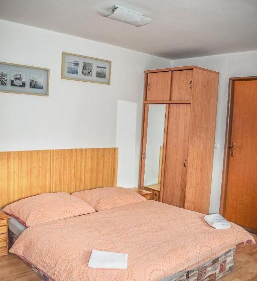 ペンション Apartment Albi