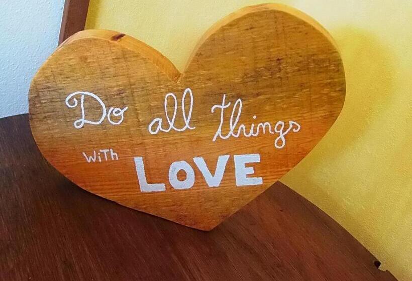 펜션 Carrapateira Lodge