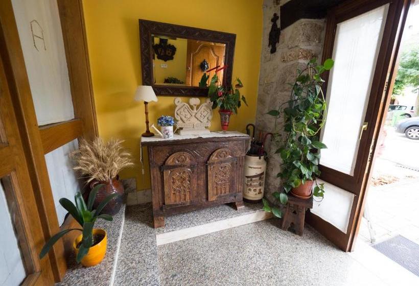 ペンション Casa Rural Martxoenea Landetxea