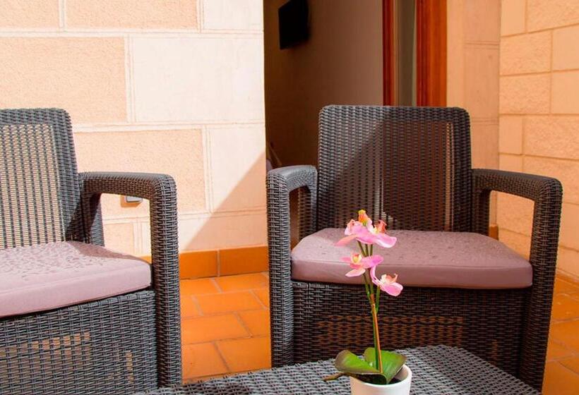 پانسیون Hab Urban Hostel