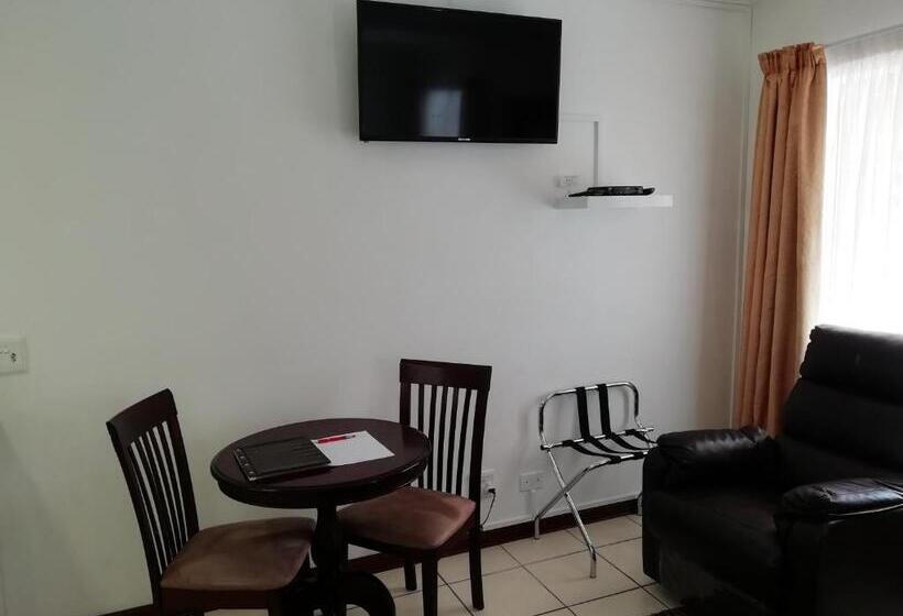 Пансион Newton Sands Guesthouse