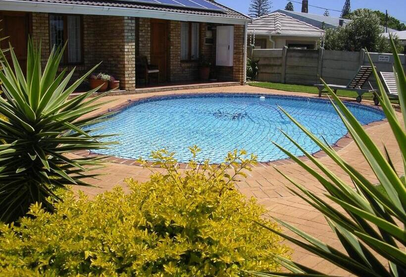 Пансион Newton Sands Guesthouse