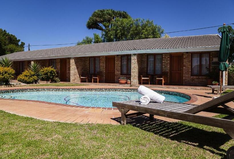 Пансион Newton Sands Guesthouse