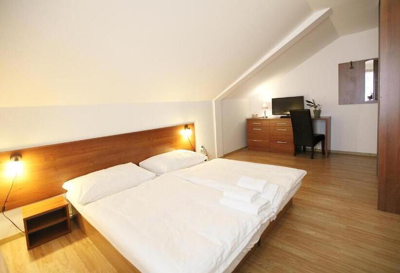 ペンション Penzión Ulička