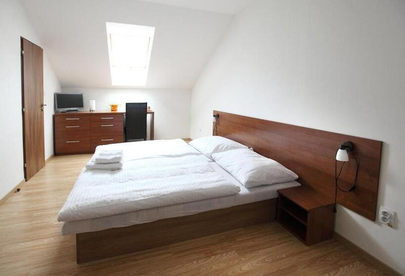 ペンション Penzión Ulička