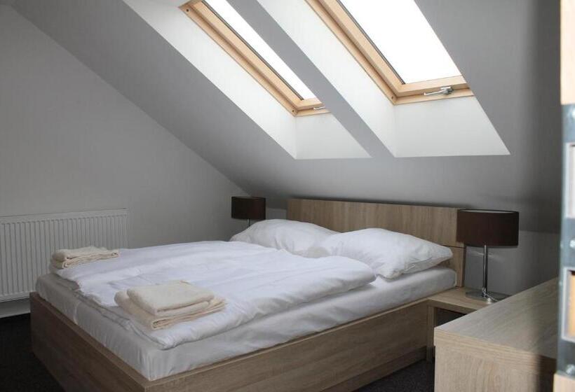 펜션 Penzion Bowten