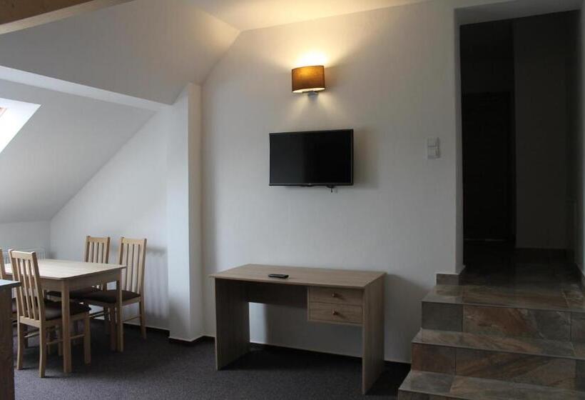 펜션 Penzion Bowten