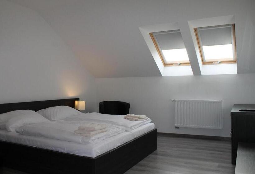 펜션 Penzion Bowten