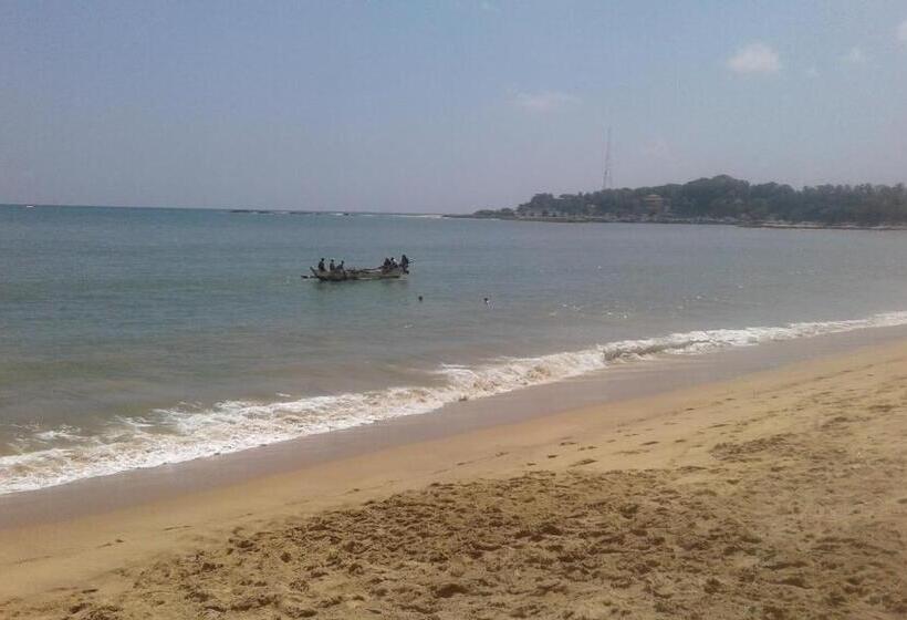 פנסיון Sasagara Beach Villa