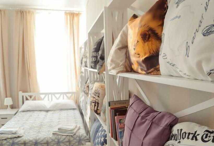 هاستل Polska Poduszka