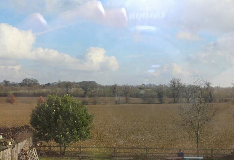 فندق صغير The Railway Inn Westerfield