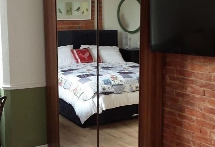 فندق صغير The Railway Inn Westerfield