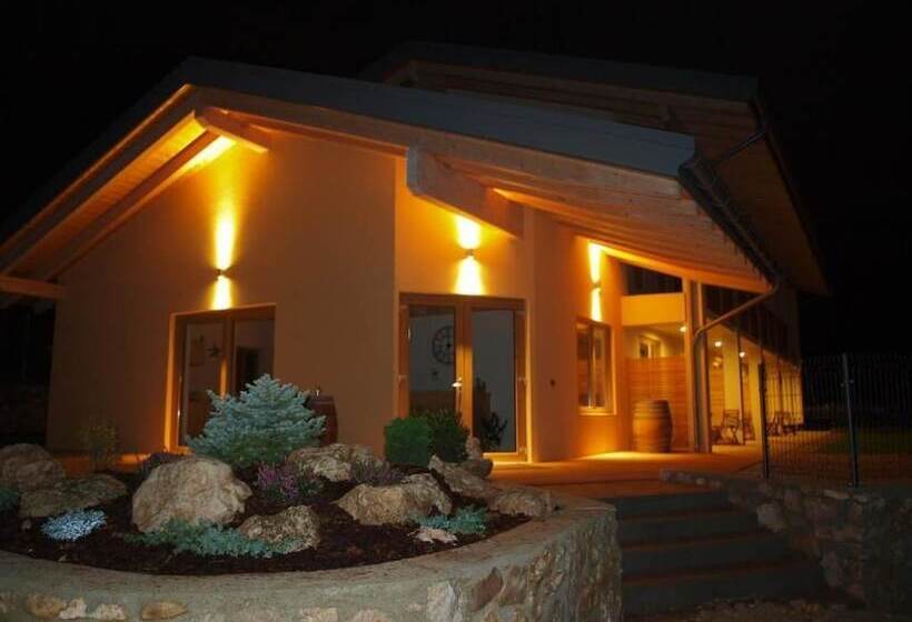 هتل Agriturismo Al Maniero