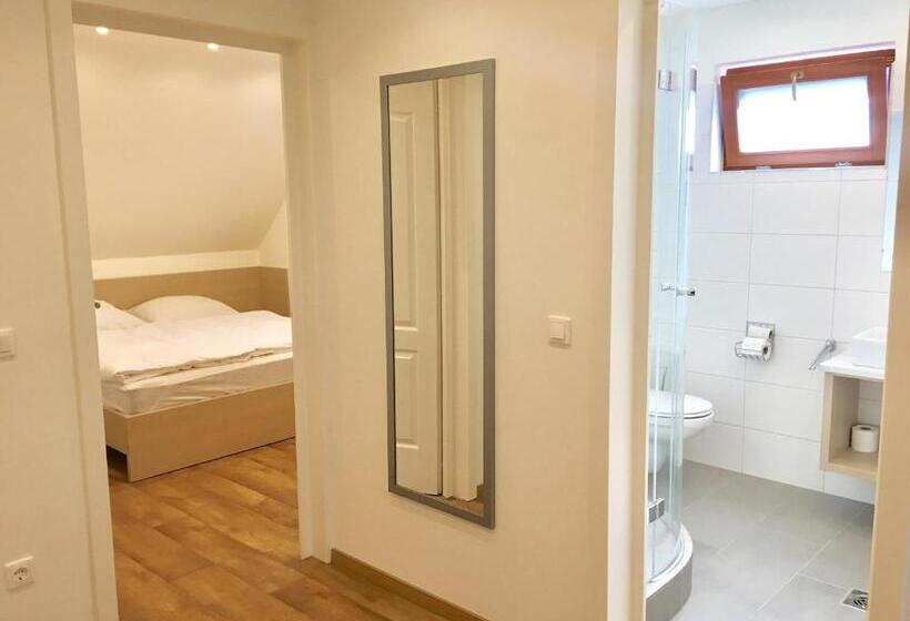 펜션 Apartman Diófa