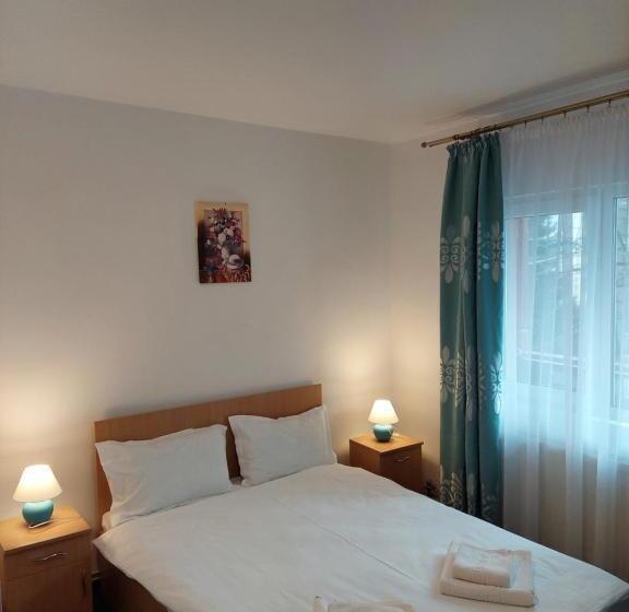 פנסיון Casa Azugeana