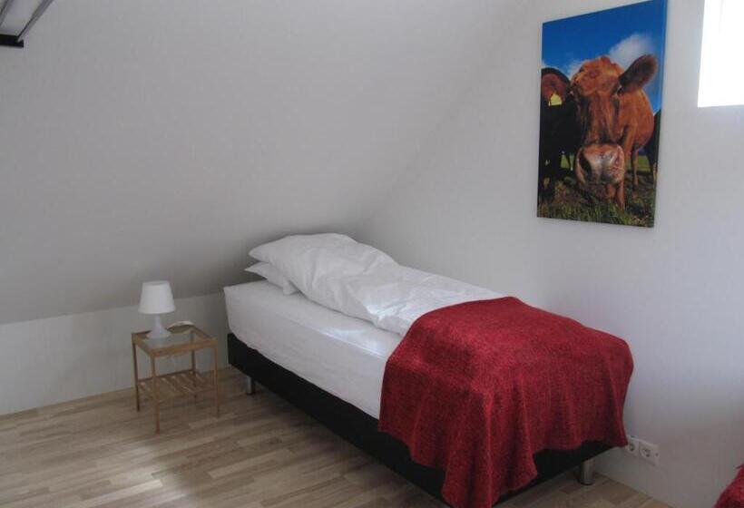 Pension Grand Inn Bar And Bed