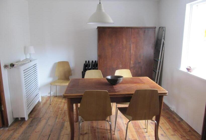 Pension Grand Inn Bar And Bed