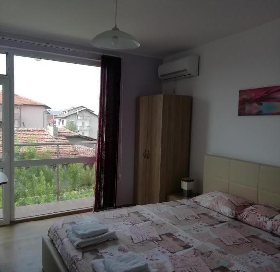 펜션 Guest House Nedelchevi