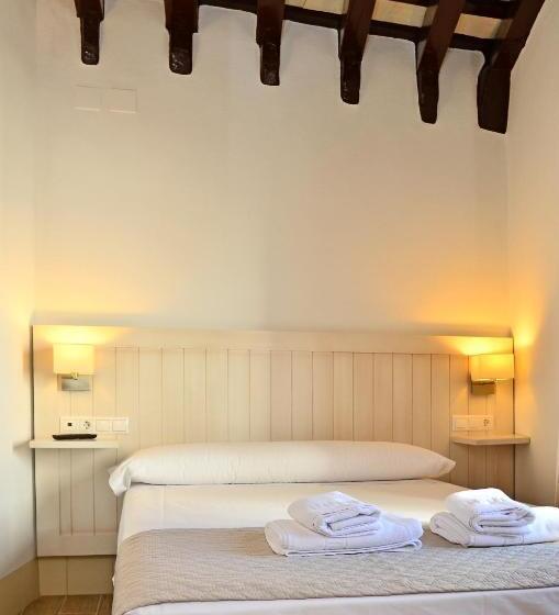 ペンション Hostal La Fonda