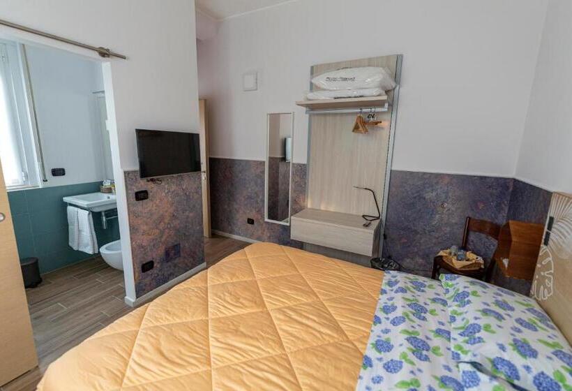 بنسيون Il Giardino Di Fiorina