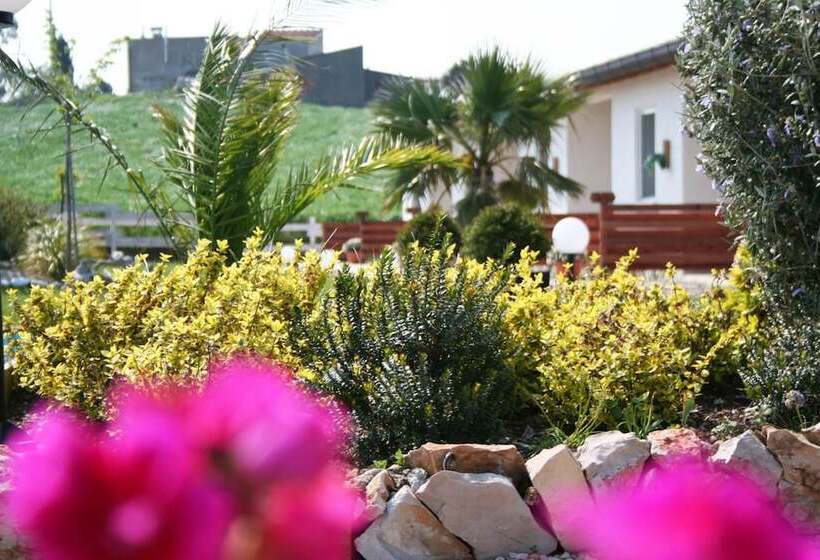 ペンション Oca Giuliva