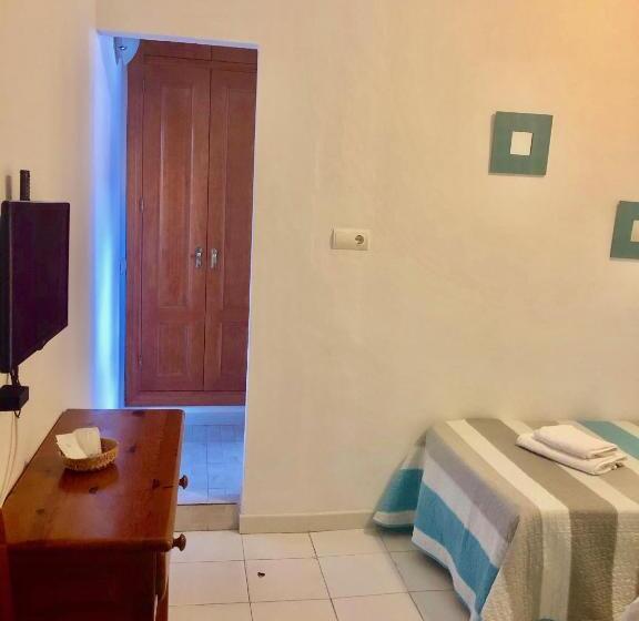 פנסיון Ochomin Hostel