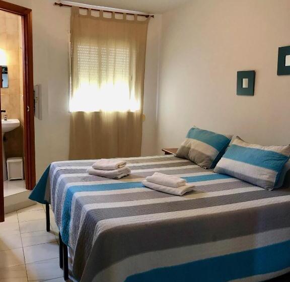פנסיון Ochomin Hostel