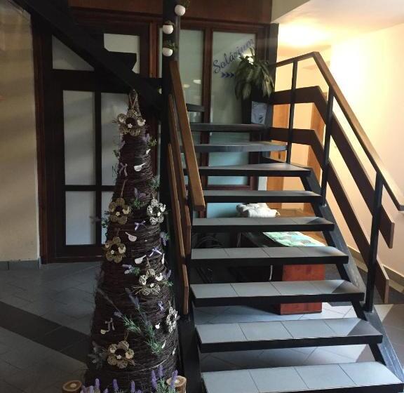 膳宿费 Penzion Eden Turnov