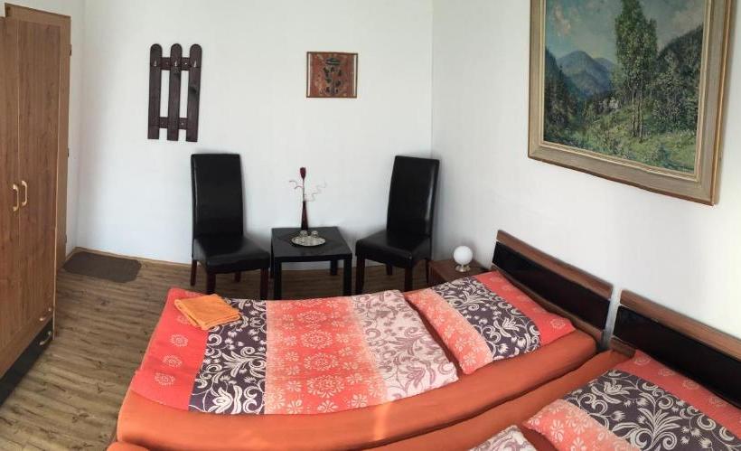 펜션 Penzion Rozkvet