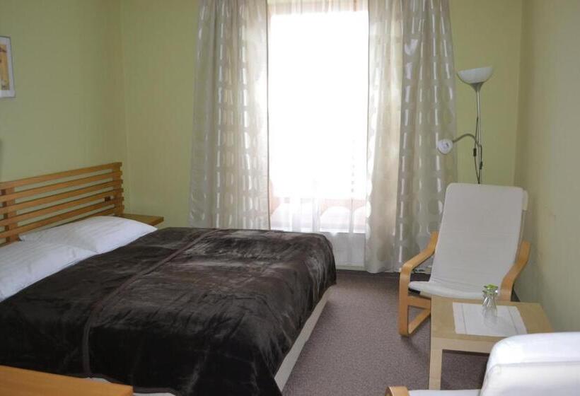 펜션 Penzion U Zámecké Zahrady