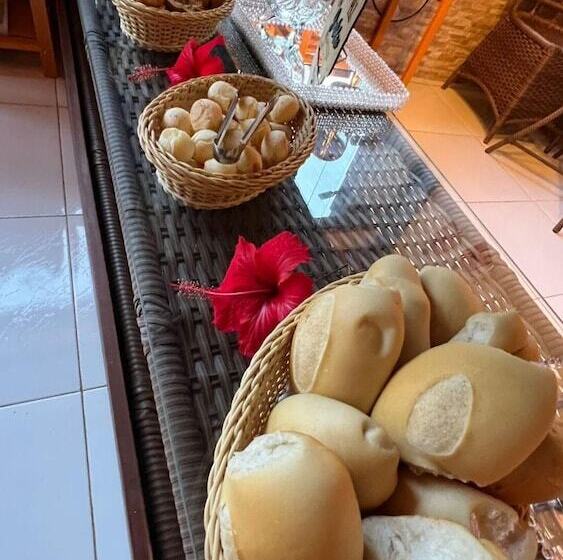 פנסיון Pousada Da Leide