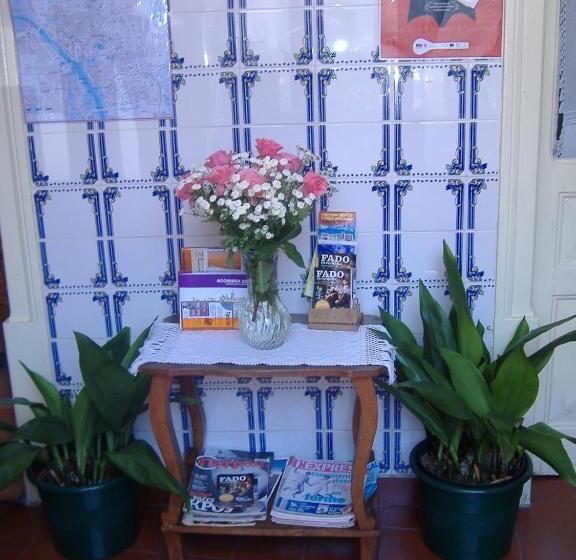 بنسيون Residência Ideal