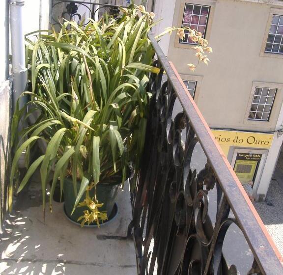 بنسيون Residência Ideal