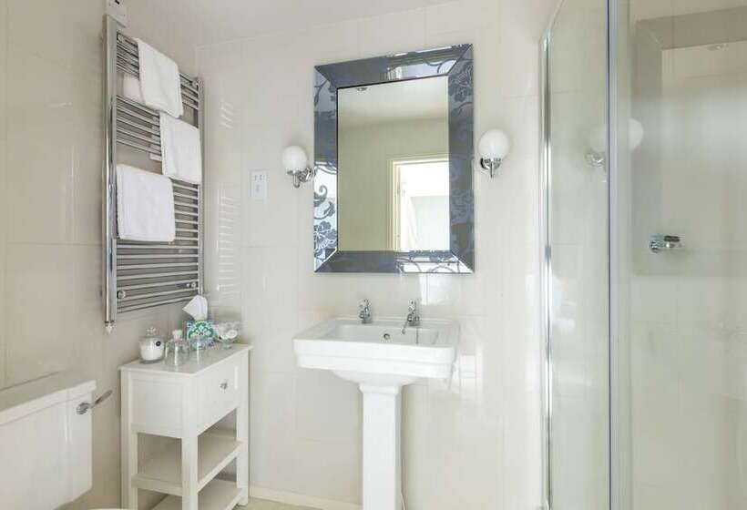 Пансион The White House